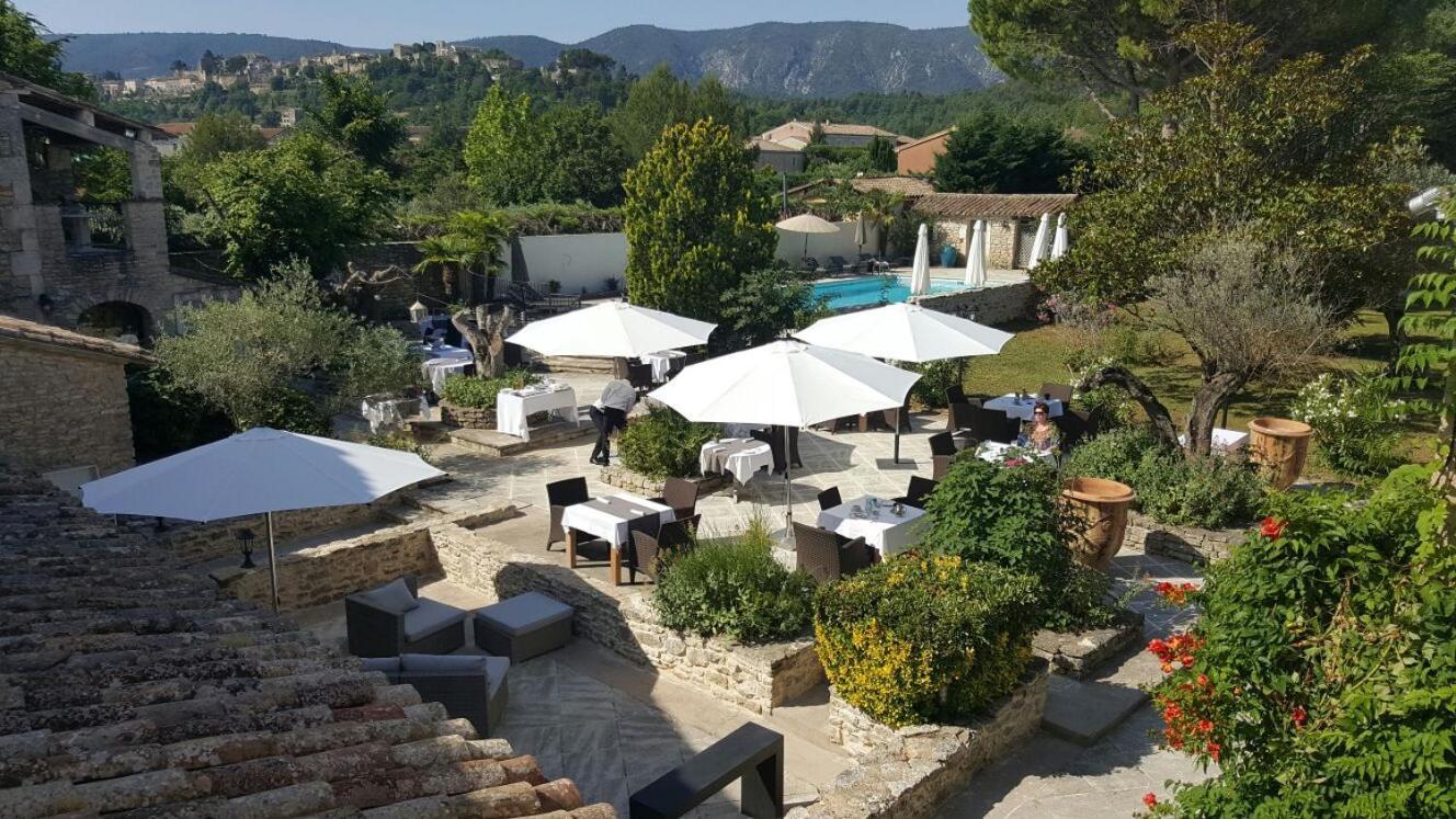 Hostellerie Le Roy Soleil Ménerbes Exterior foto